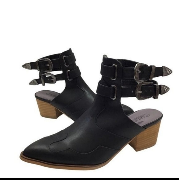 Carlos by Carlos Santana buckle heels size 7 M - Picture 1 of 10